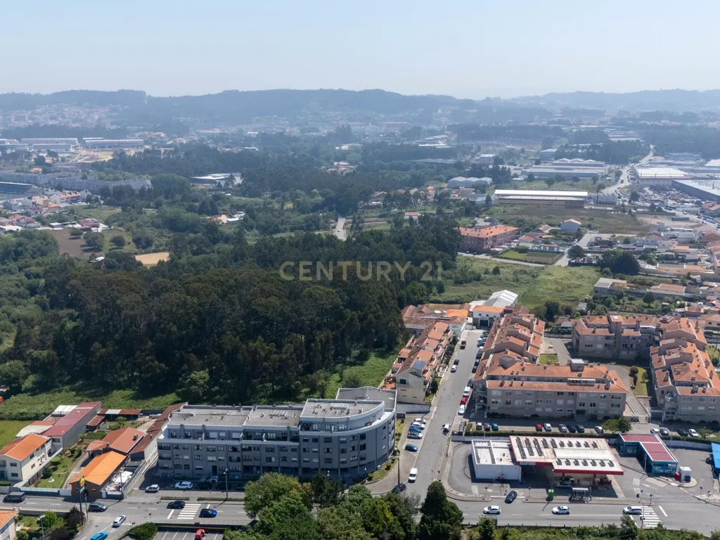 Apartamento T1 em Vila Nova de Gaia, com lugar de garagem - Image 21