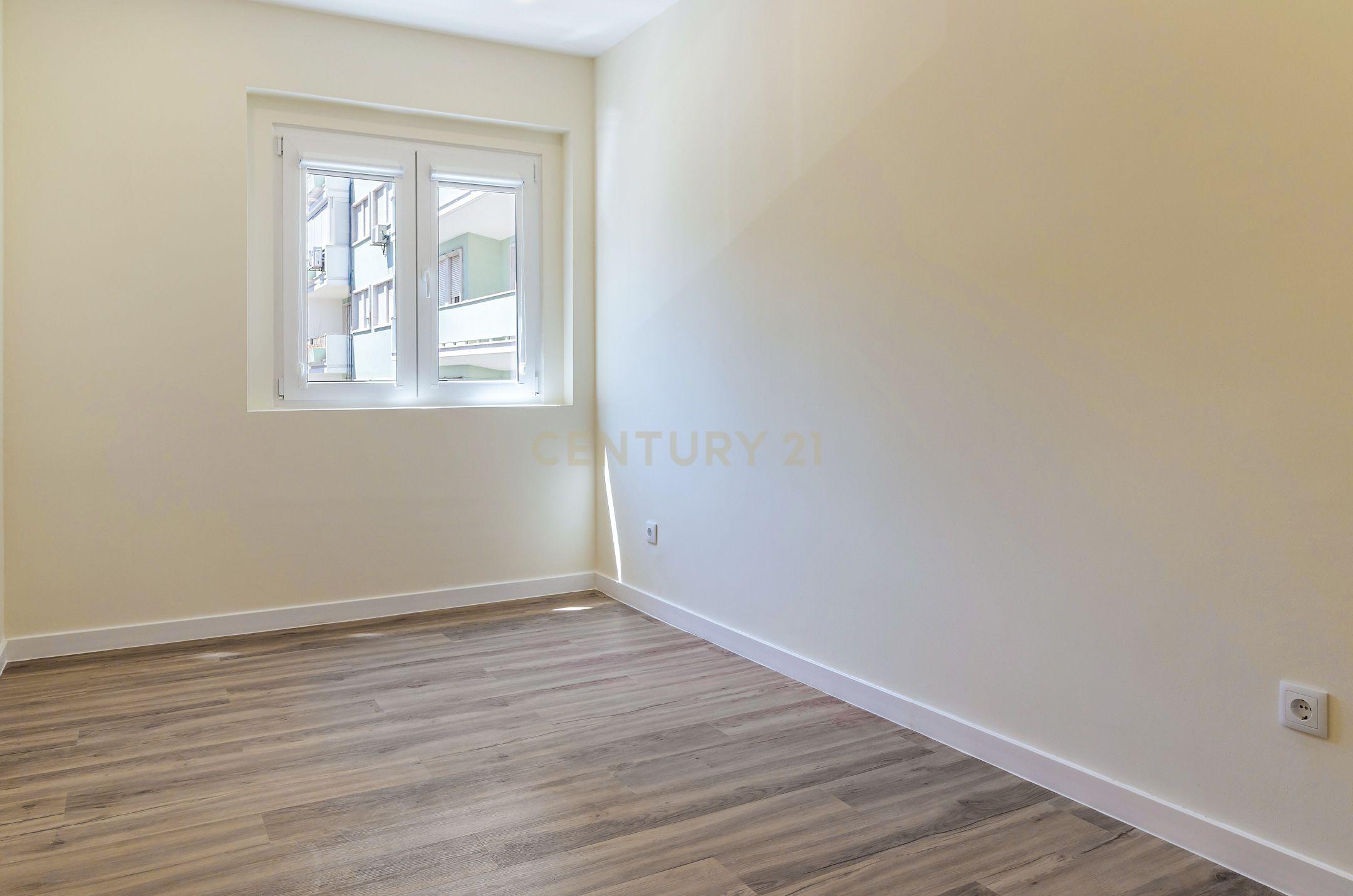 Fotografia 6 de Apartamento T4 integralmente renovado em Alvalade, Lisboa. Em Venda!