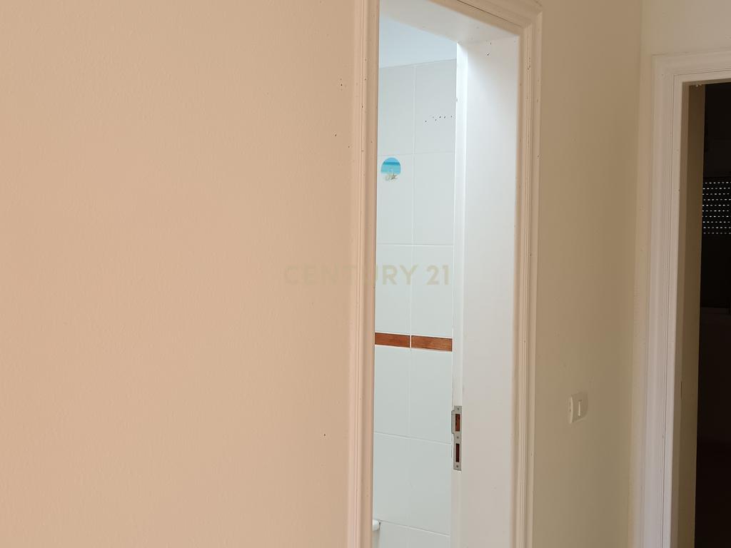  - Image 7
