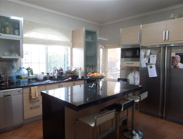 Moradia T4 em Alhos Vedros - Image 7