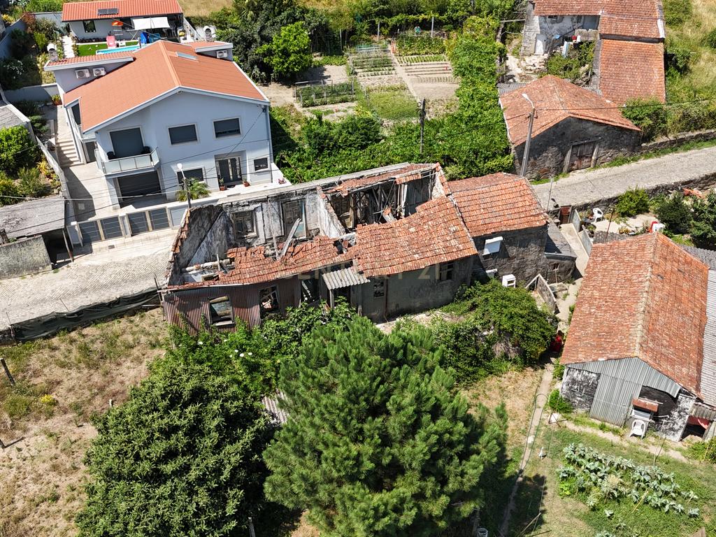 TERRENO PARA CONSTRUÇÃO EM FÂNZERES | METRO | 1714M2 - Image 6