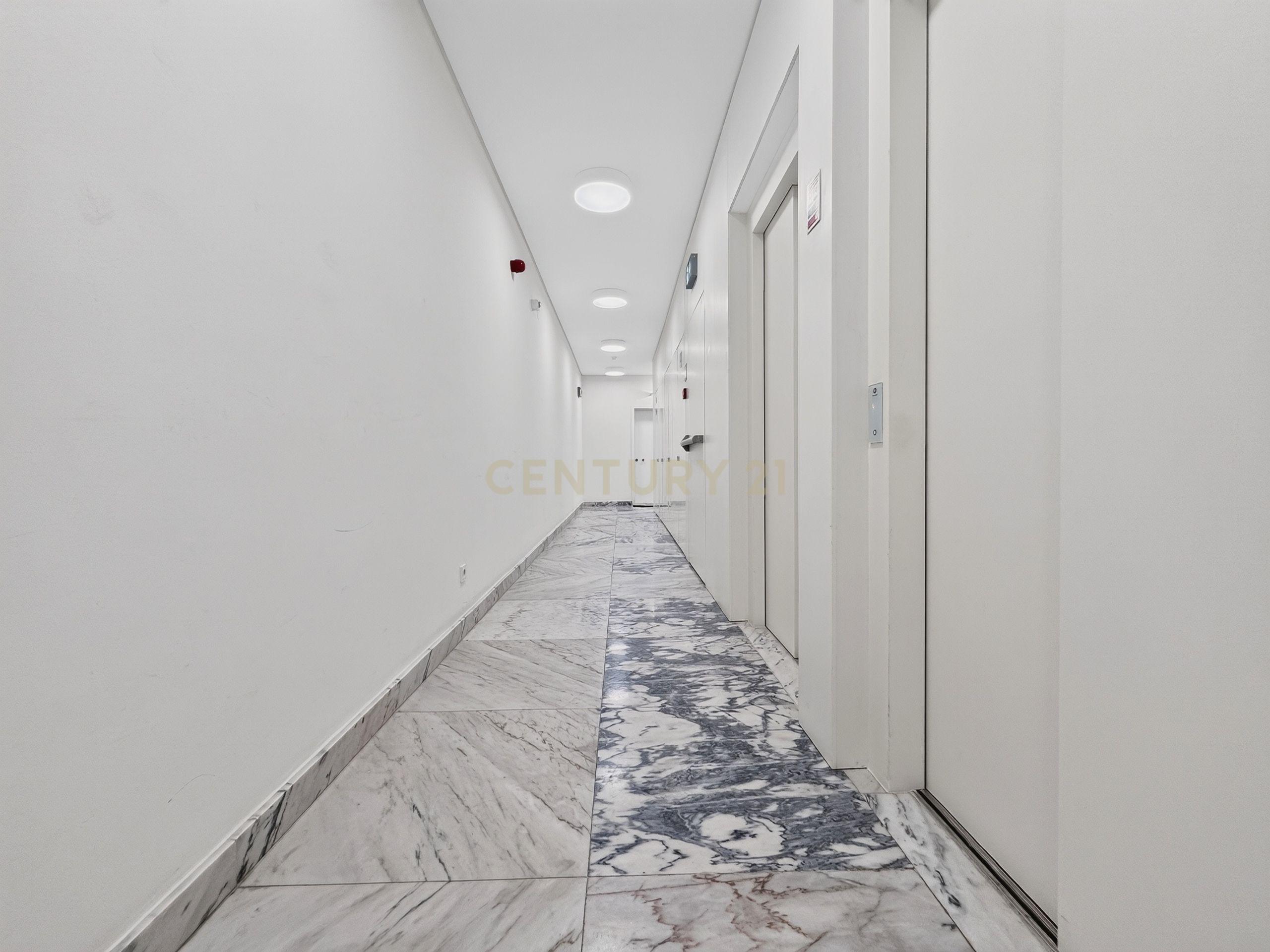 Fotografia 3 de Apartamento T2 em Arroios, Lisboa