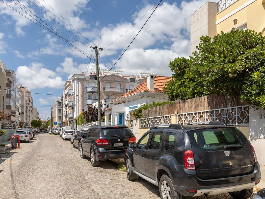 Moradia T2, com anexo (T1), na Costa da Caparica, totalmente remodelada! - Image 49