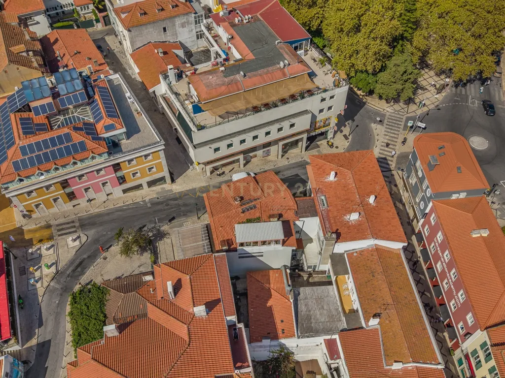 📍Centro de CASCAIS ✨ Dois T2 no coração de Cascais | Venda individual ou conjunta - Image 19