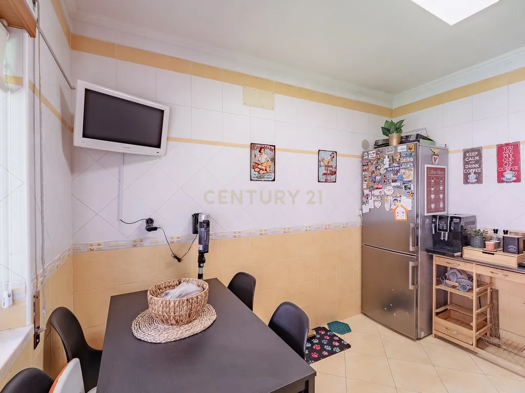 Apartamento T3 COLINAS DO SUL - Image 23