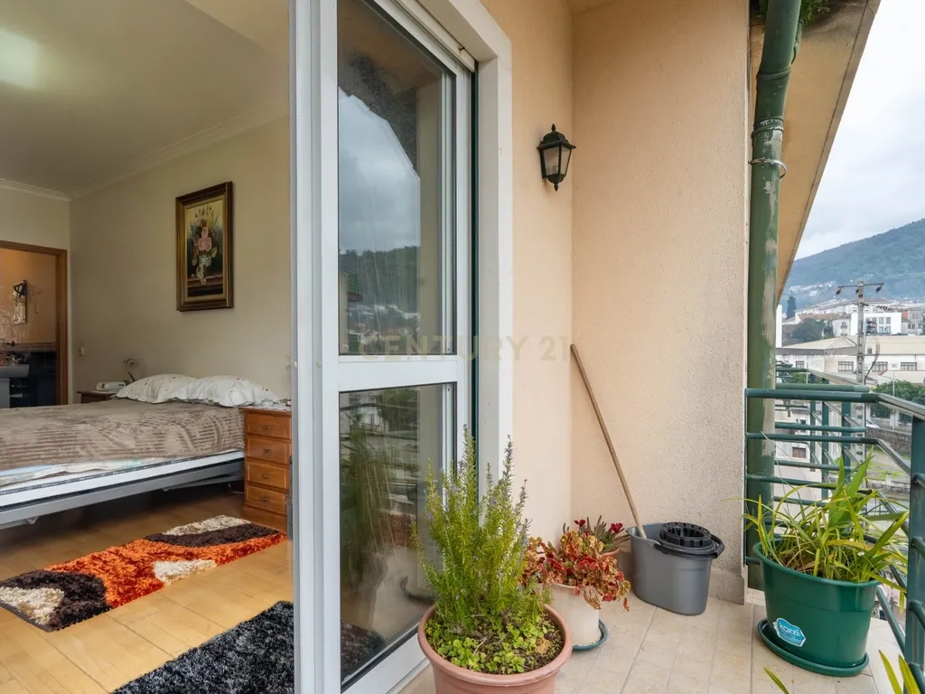 Apartamento T2 +1 - Image 12