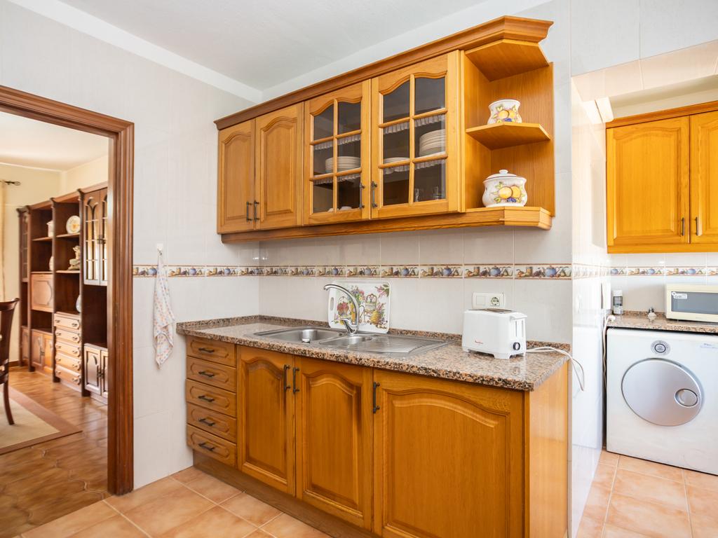 Apartamento T3 com Vista Deslumbrante sobre a Baía de Setúbal – Bairro dos Pescadores, Reboreda - Image 7