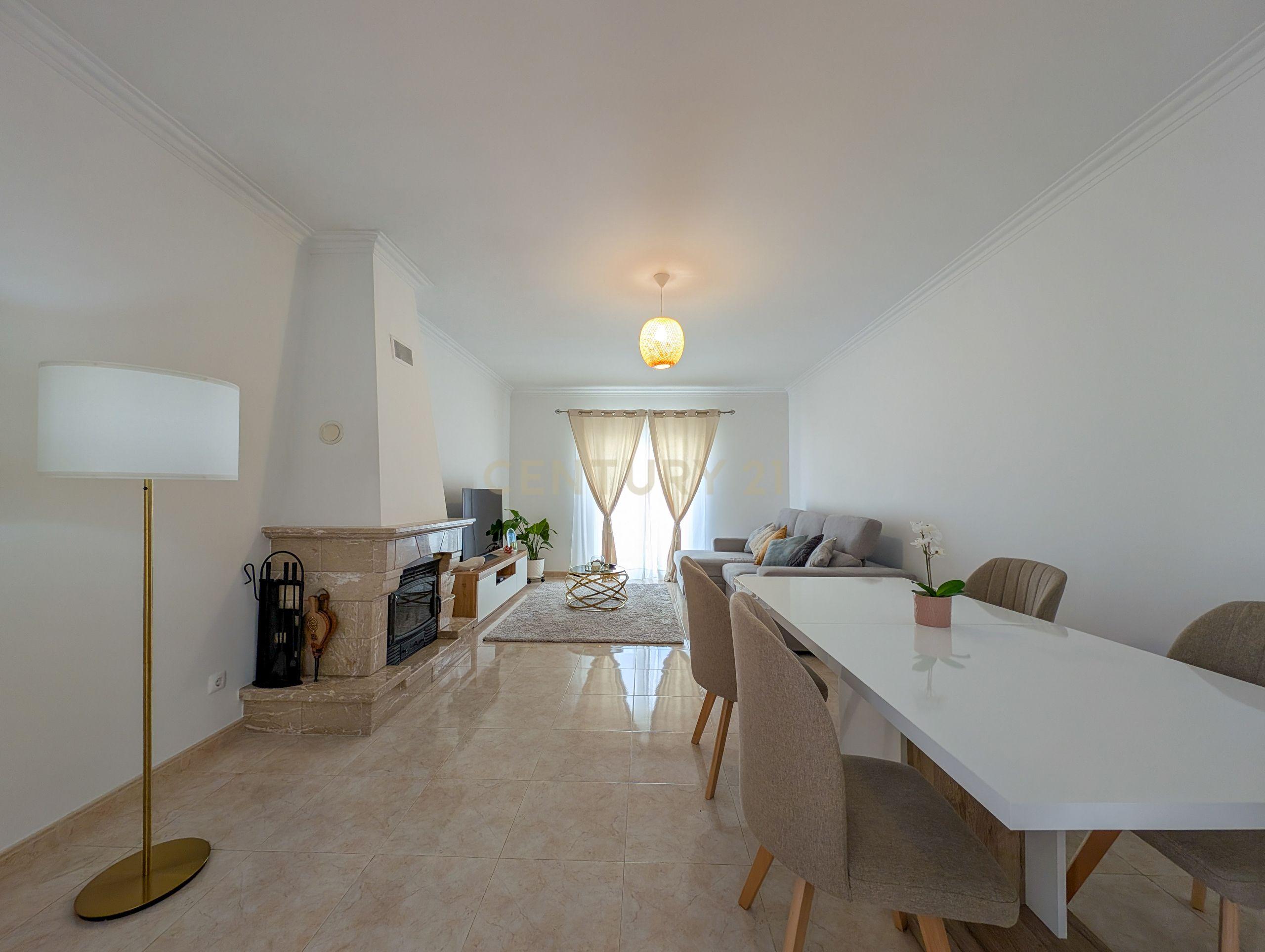 Quinta do Conde - Moradia Geminada Duplex com 142 m², com Garagem - Image 4