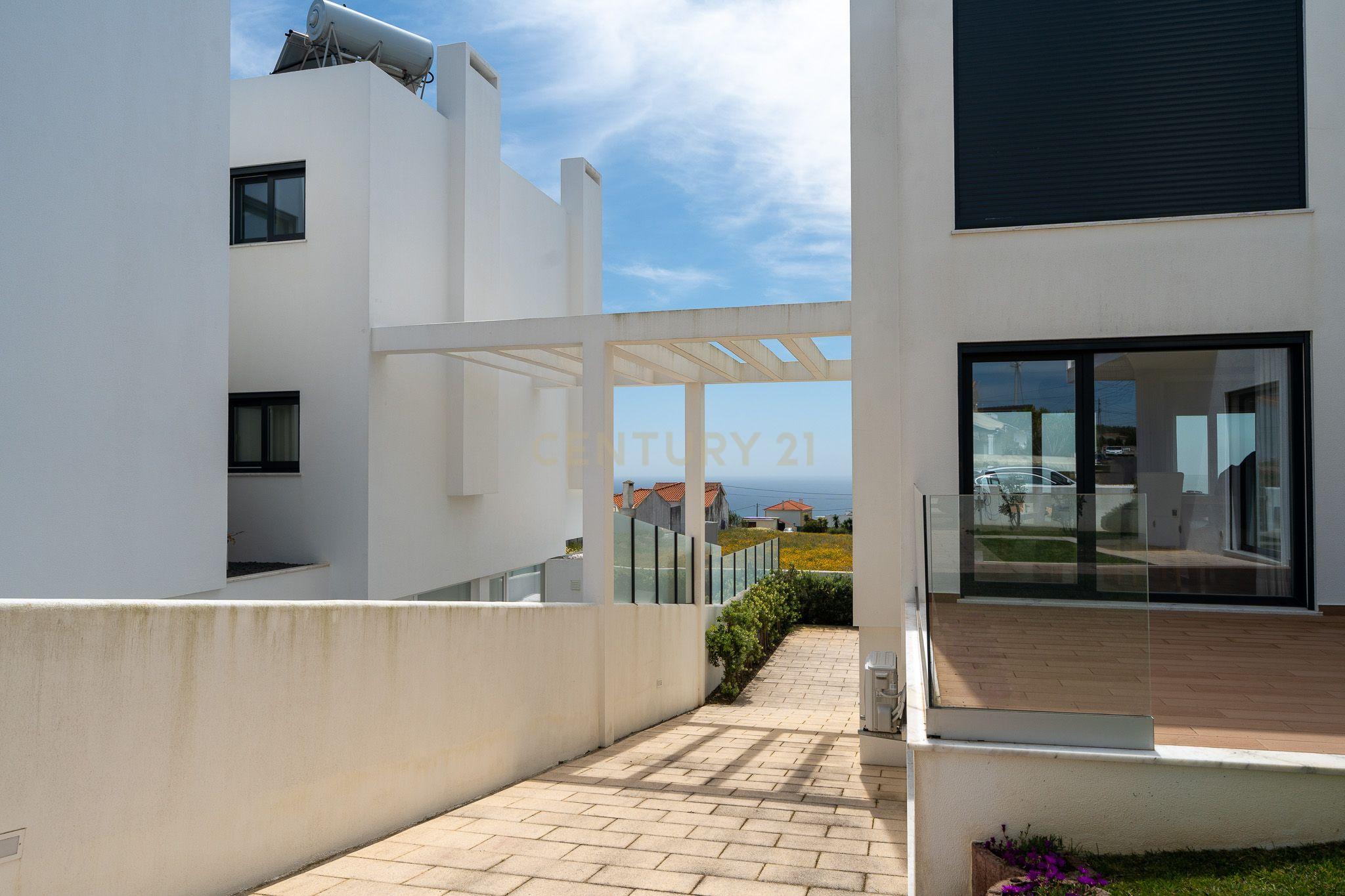 Oportunidade Única em Ribamar – Vista Mar, Qualidade e Localização de Excelência - Image 58