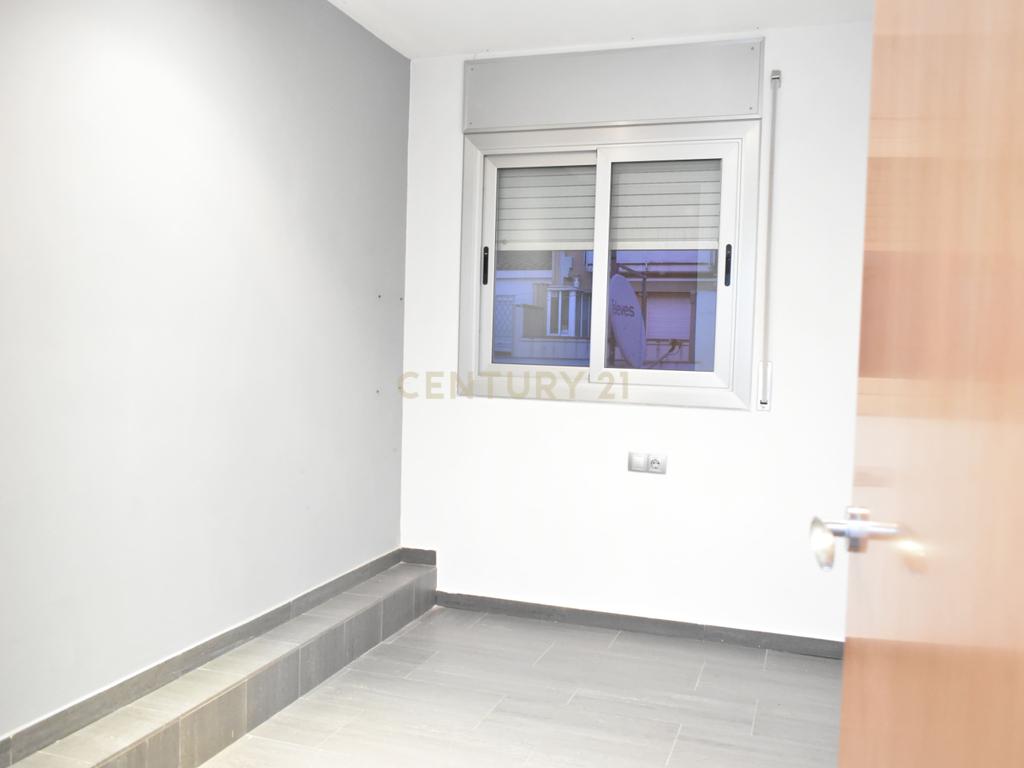  - Image 11