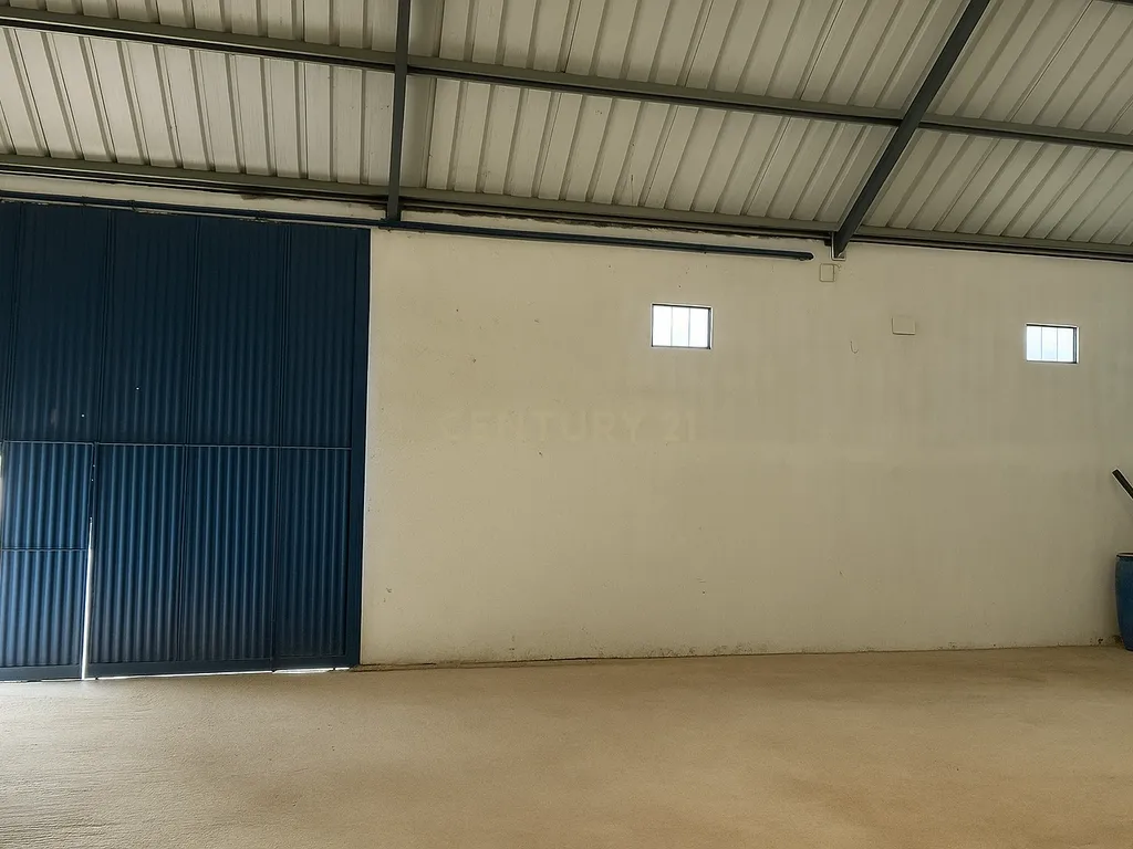 Armazéns em Alfundão - A sua porta de entrada para o Baixo Alentejo — Localizados perto da autoestrada e do aeroporto de Beja - Image 5