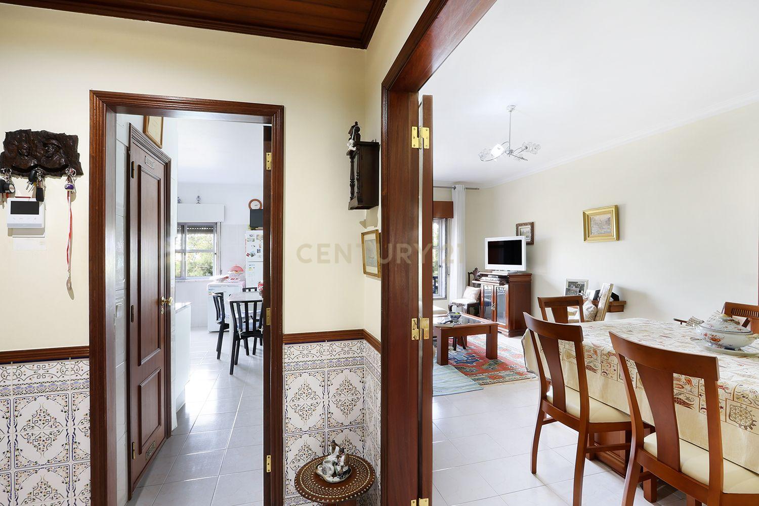 Fotografia 7 de Apartamento T2 em Algueirão Mem Martins, Sintra