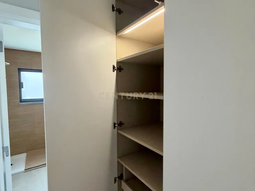 Moradia T3 Contemporânea em Tires - Image 33