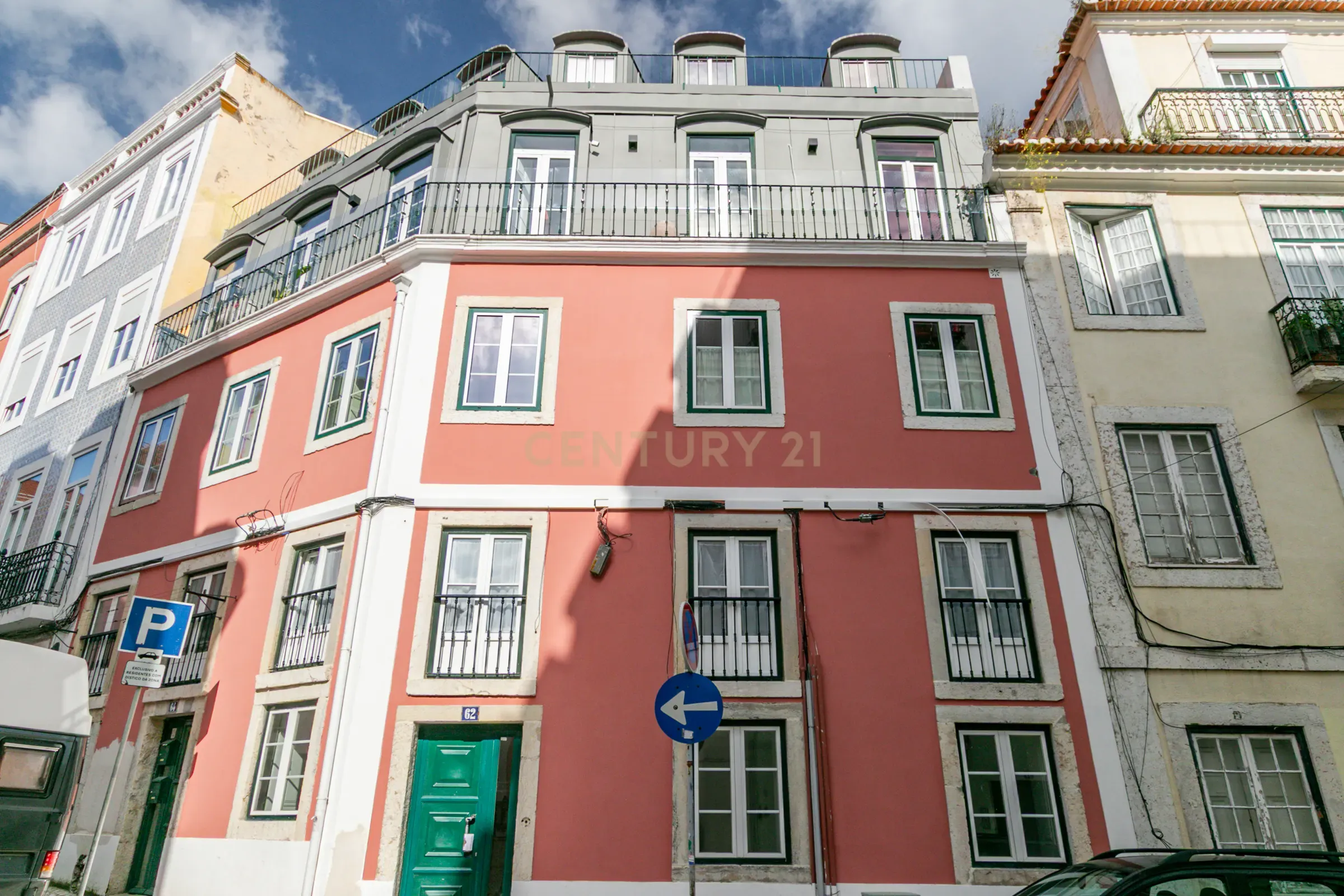Apartamento no Coração do Príncipe Real – Lisboa - Image 1