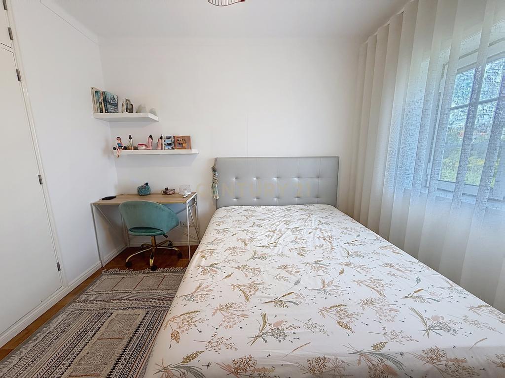 Moradia isolada e terreno com projeto aprovado para 4 moradias a 5 minutos da Nazaré - Image 45