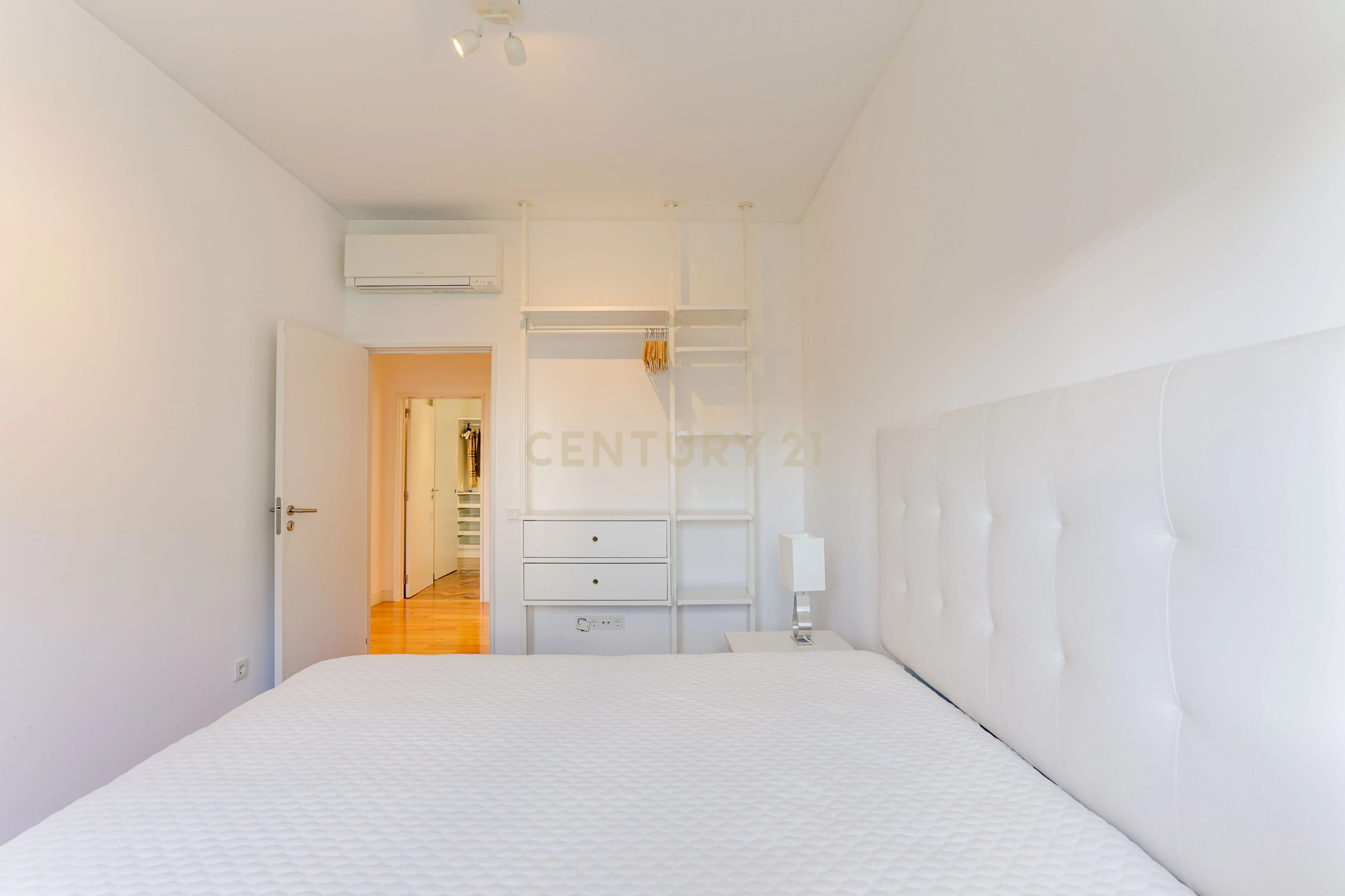 Fotografia 8 de Apartamento T4 no Saldanha, remodelado com acabamentos de Luxo