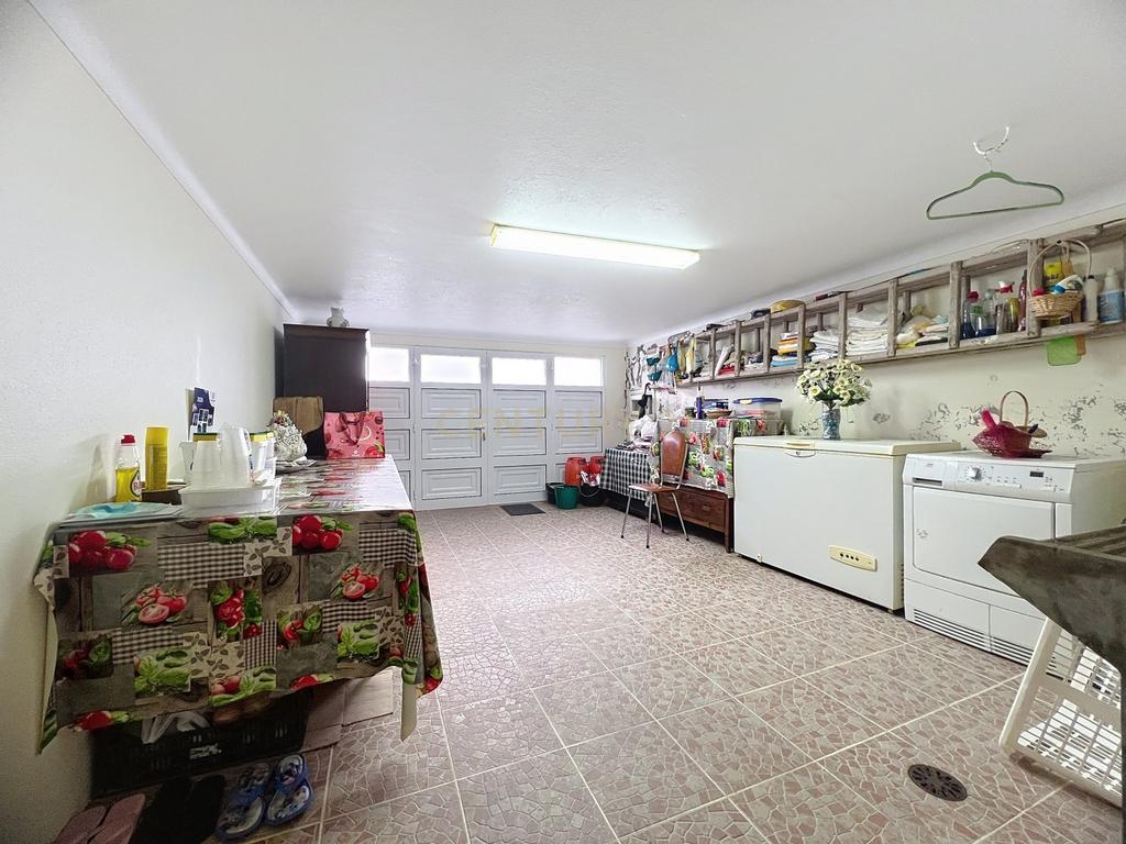 Casa T3 com Vista Mar e Montanha em Povoação, Ilha de São Miguel. - Image 22