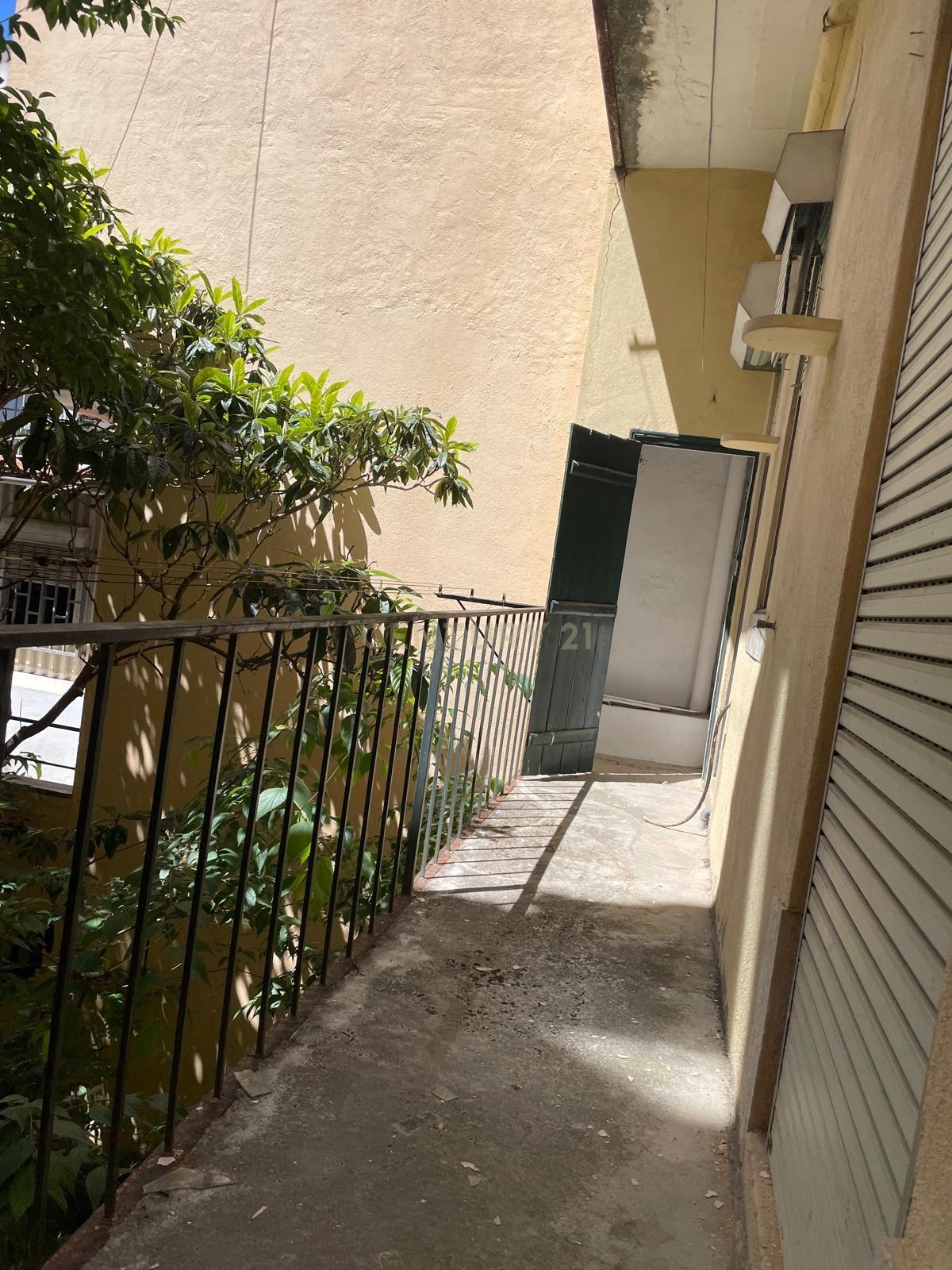 Fotografia 9 de Edifício para Recuperação no Areeiro, Lisboa