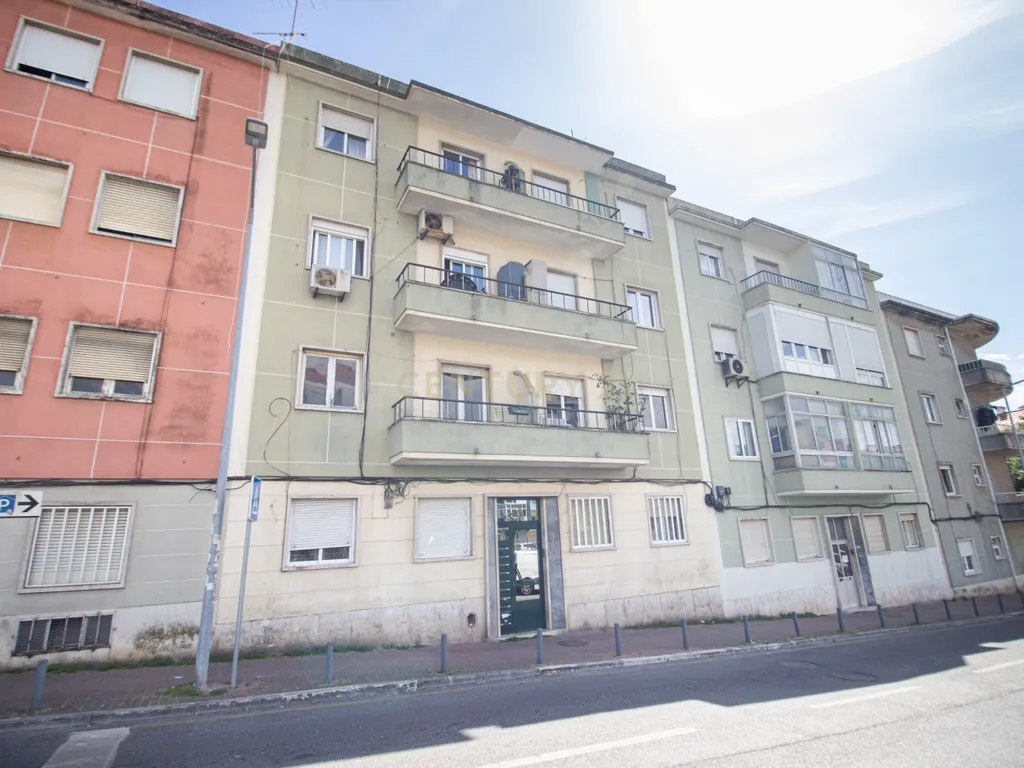 Apartamento T2 na Amadora - Image 23