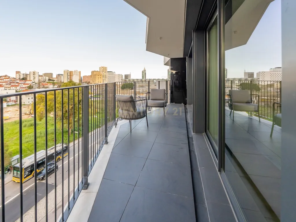 Apartamento T2 no VALRIO II junto ao Parque das Nações - Image 6