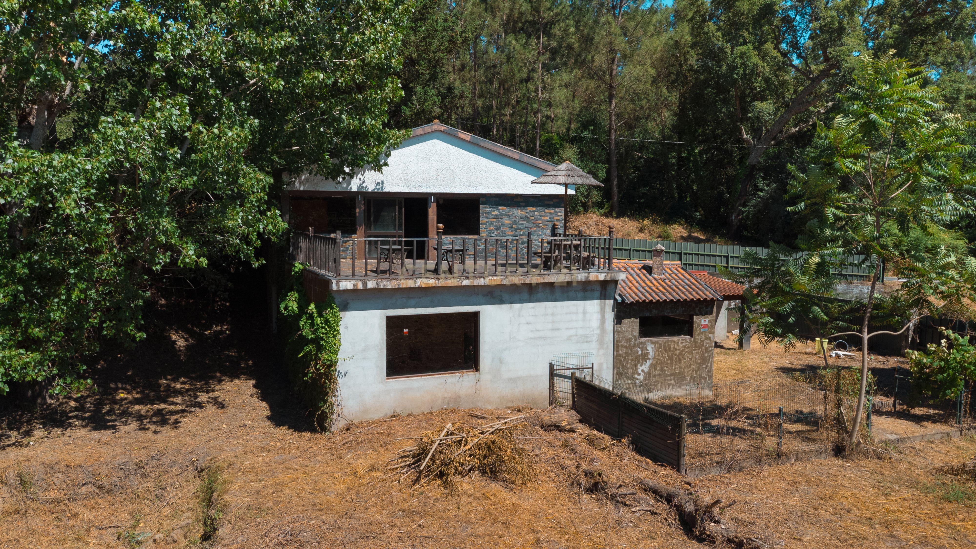 Fotografia 8 de Moradia para Recuperação  — Margem do Rio Alva, Secarias, Arganil