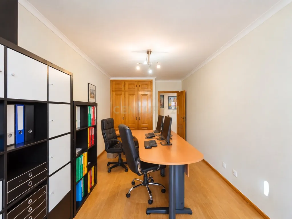 Apartamento T4 | Massamá - Image 38