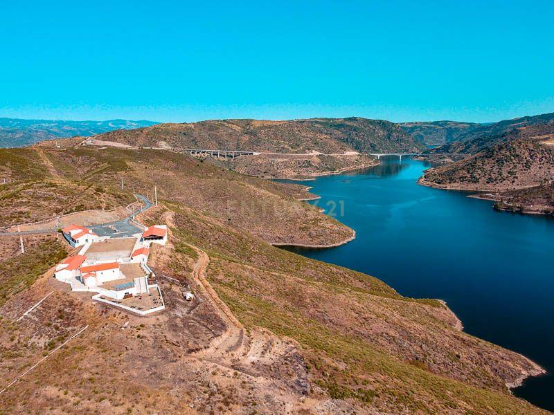 Moradia T2 à venda em Parada e Sendim da Ribeira, Alfândega da Fé — foto 11