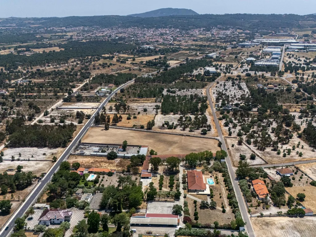 Moradia Exclusiva para Investimento em Quinta do Anjo, Palmela - Image 102