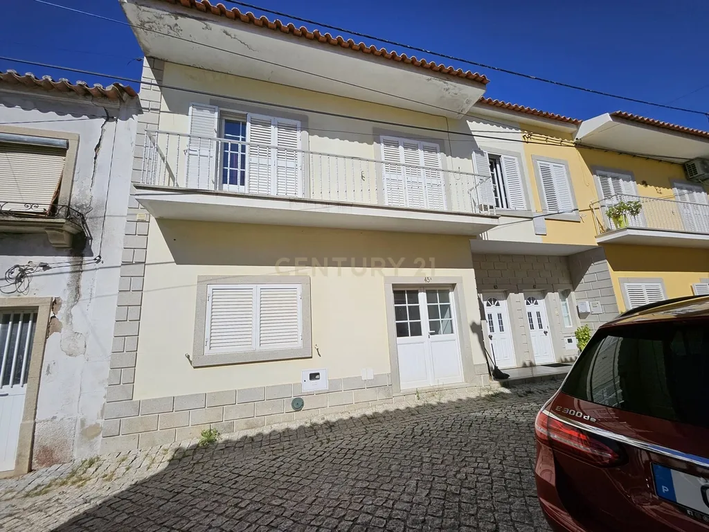 Andar de Moradia T1 com possibilidade de T2 e logradouro | Escalos de Cima | Castelo Branco - Image 15
