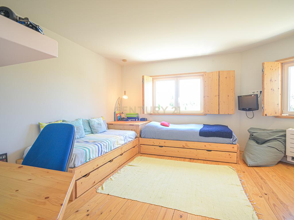 Moradia T5 de Luxo na Aldeia de Juzo – Cascais - Image 31