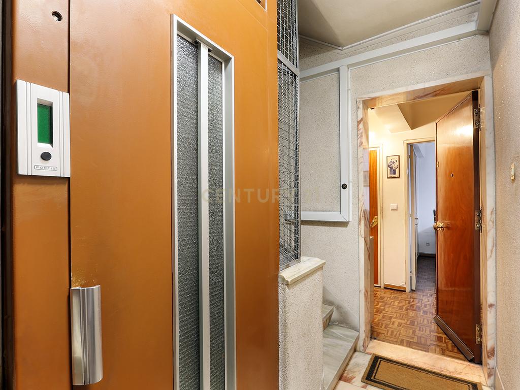 Apartamento T3 em Odivelas com elevador, a 100 mts do Metro. - Image 20
