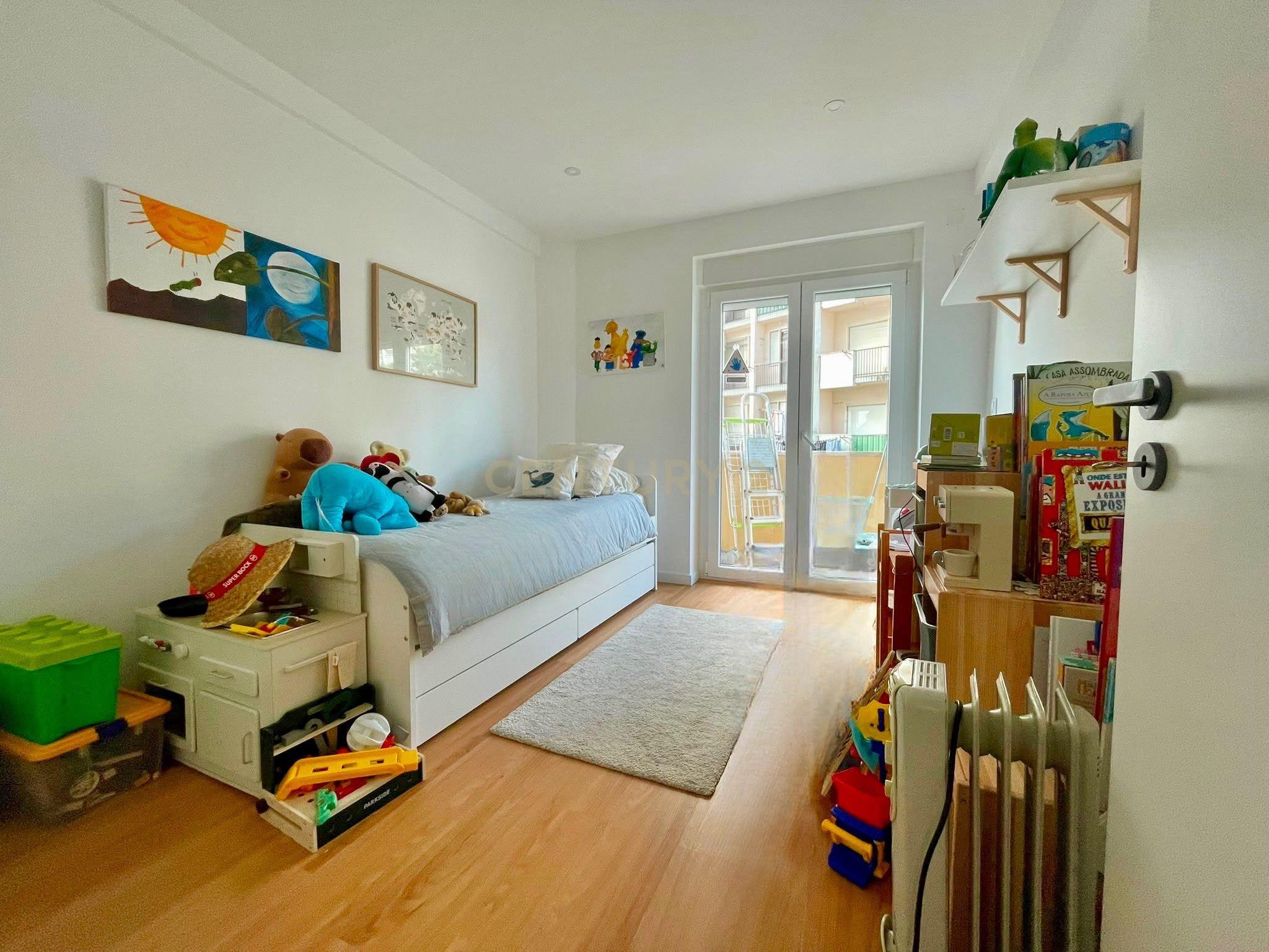 Fotografia 7 de Apartamento T2 com Varanda em Localização Privilegiada