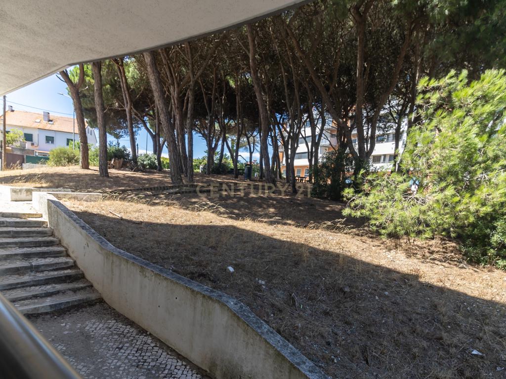 T3 com 125 m² | Quinta de São Macário | Suíte, Varanda e Arrecadação - Image 27