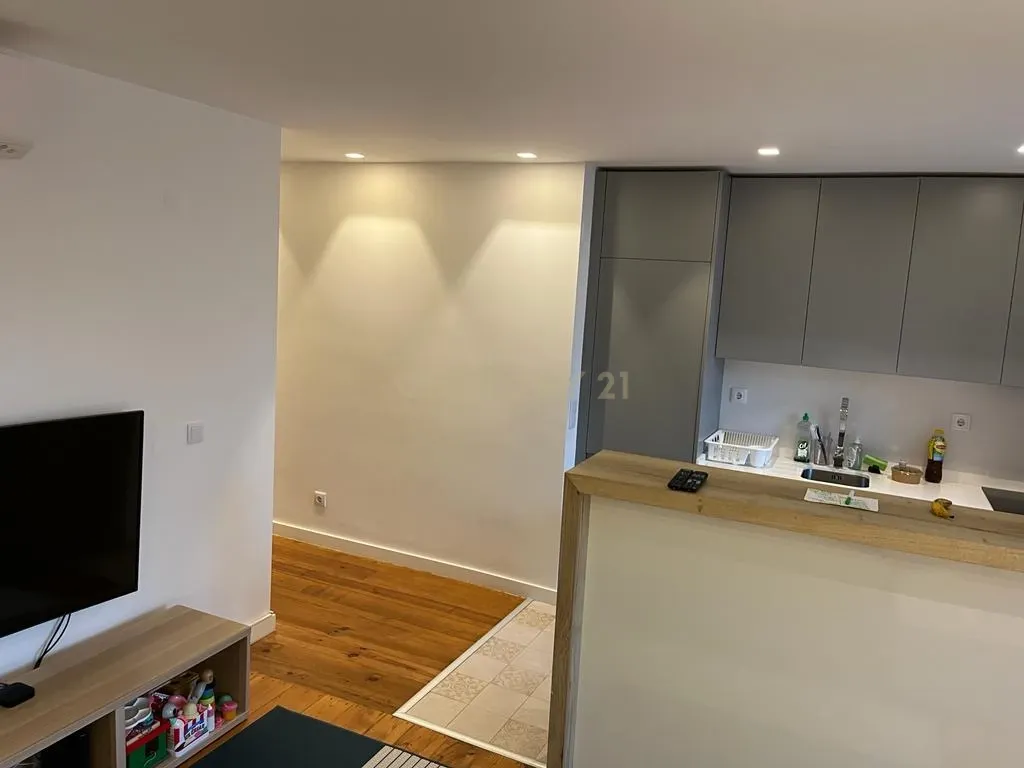 Apartamento T2 em Campo de Ourique - Image 31