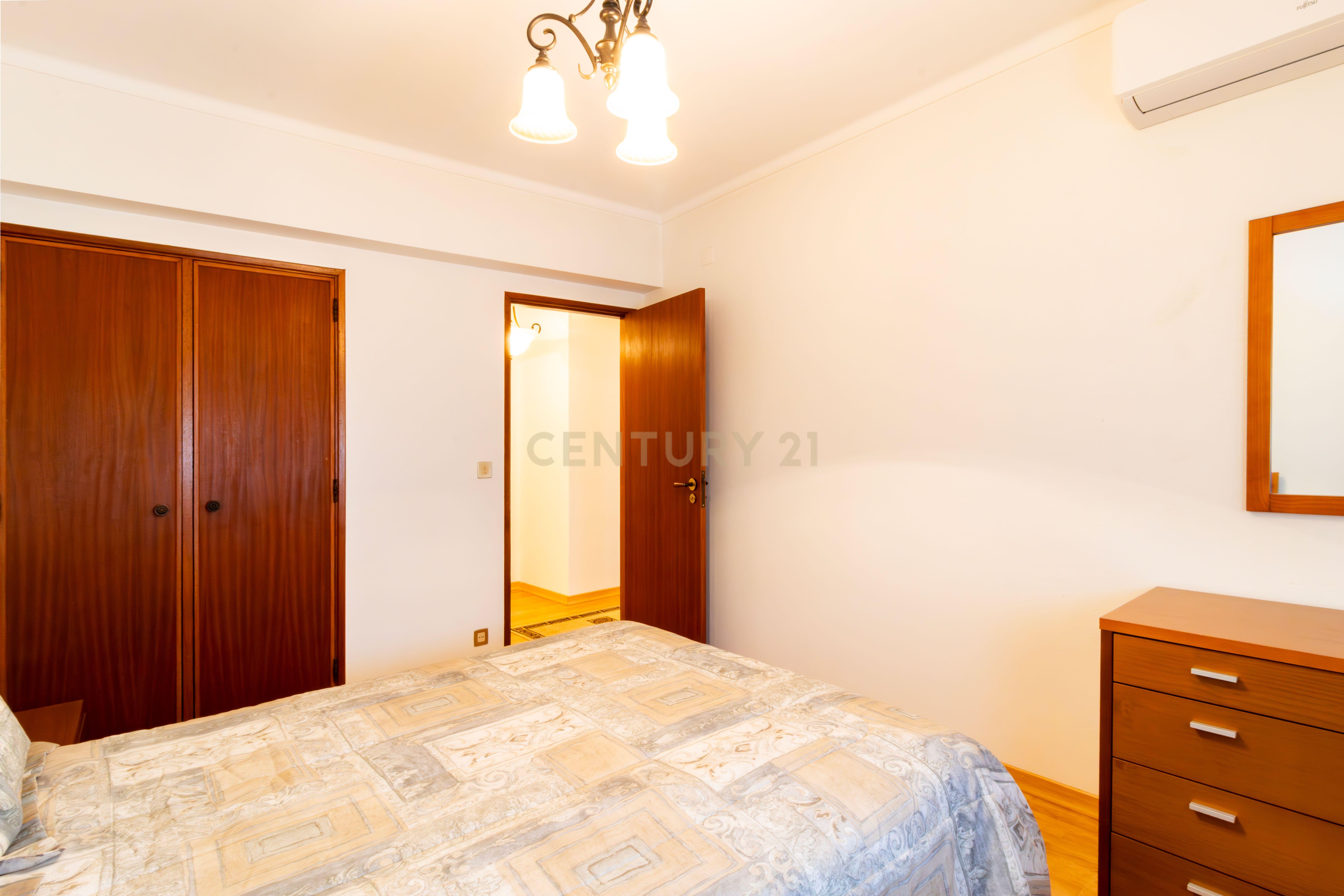 Apartamento T3 na rua José Carlos Afonso 56, Cruz da Areia, Leiria - Image 13