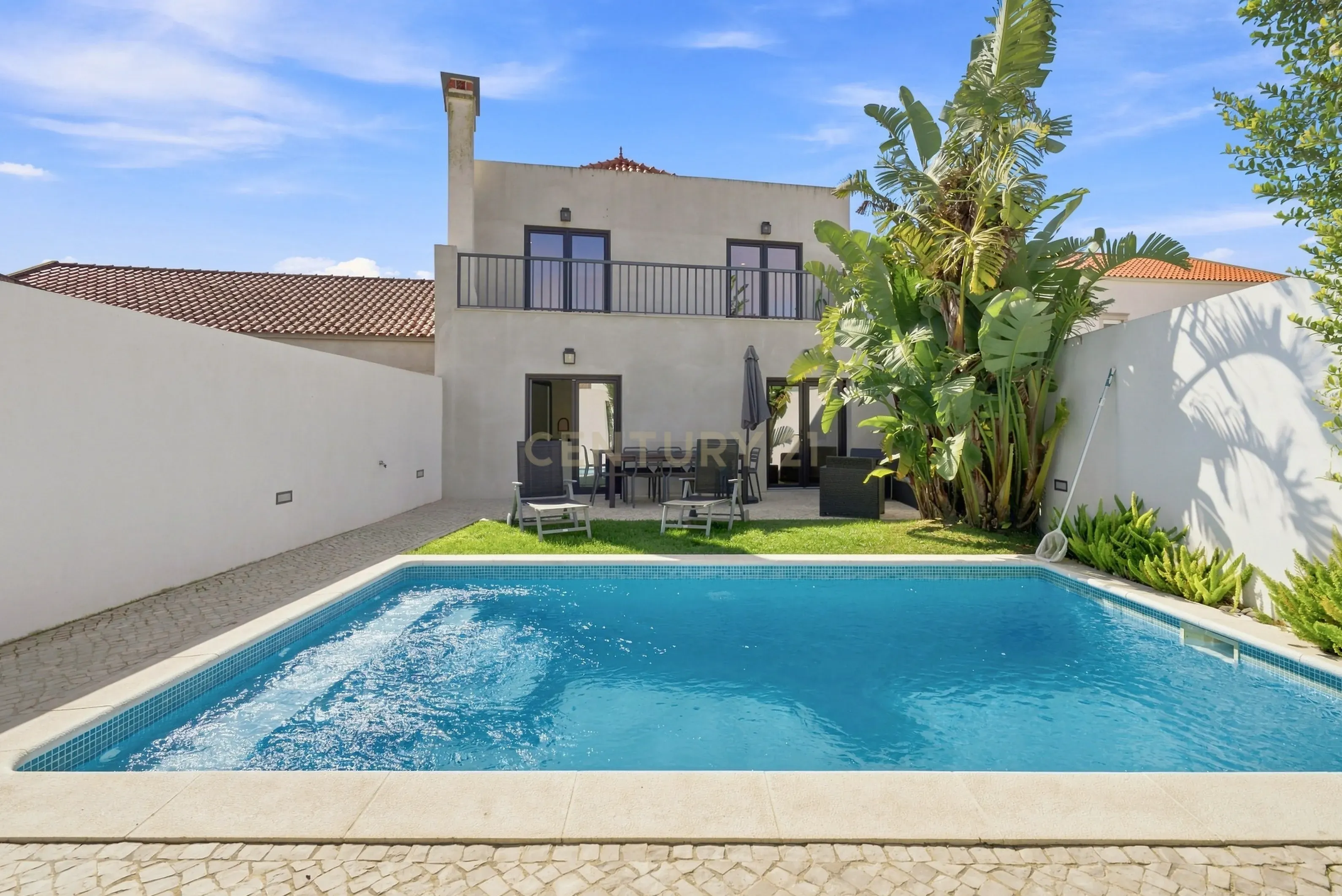 Moradia T4 à venda em São Bartolomeu dos Galegos e Moledo, €490.000