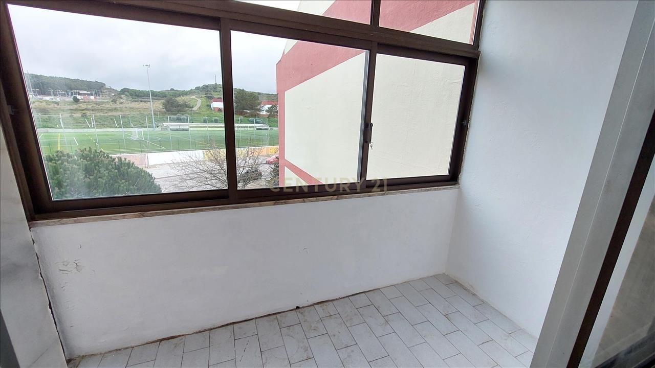 Apartamento T2 - Algueirão Mem-Martins - Image 9