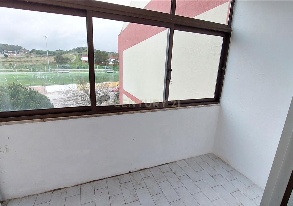 Apartamento T2 - Algueirão Mem-Martins - Image 9
