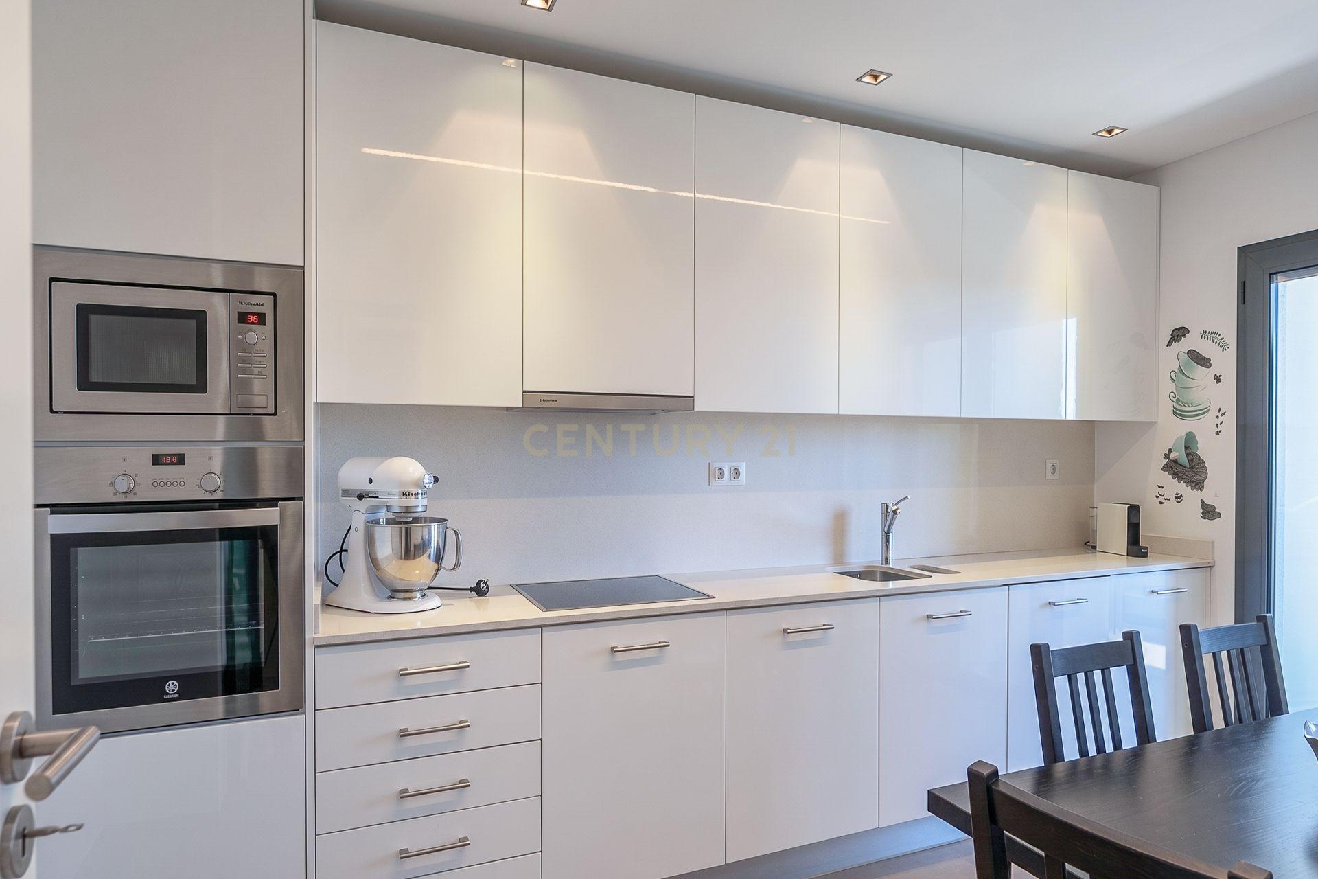 Apartamento T5 à venda em Amora, Seixal — foto 13