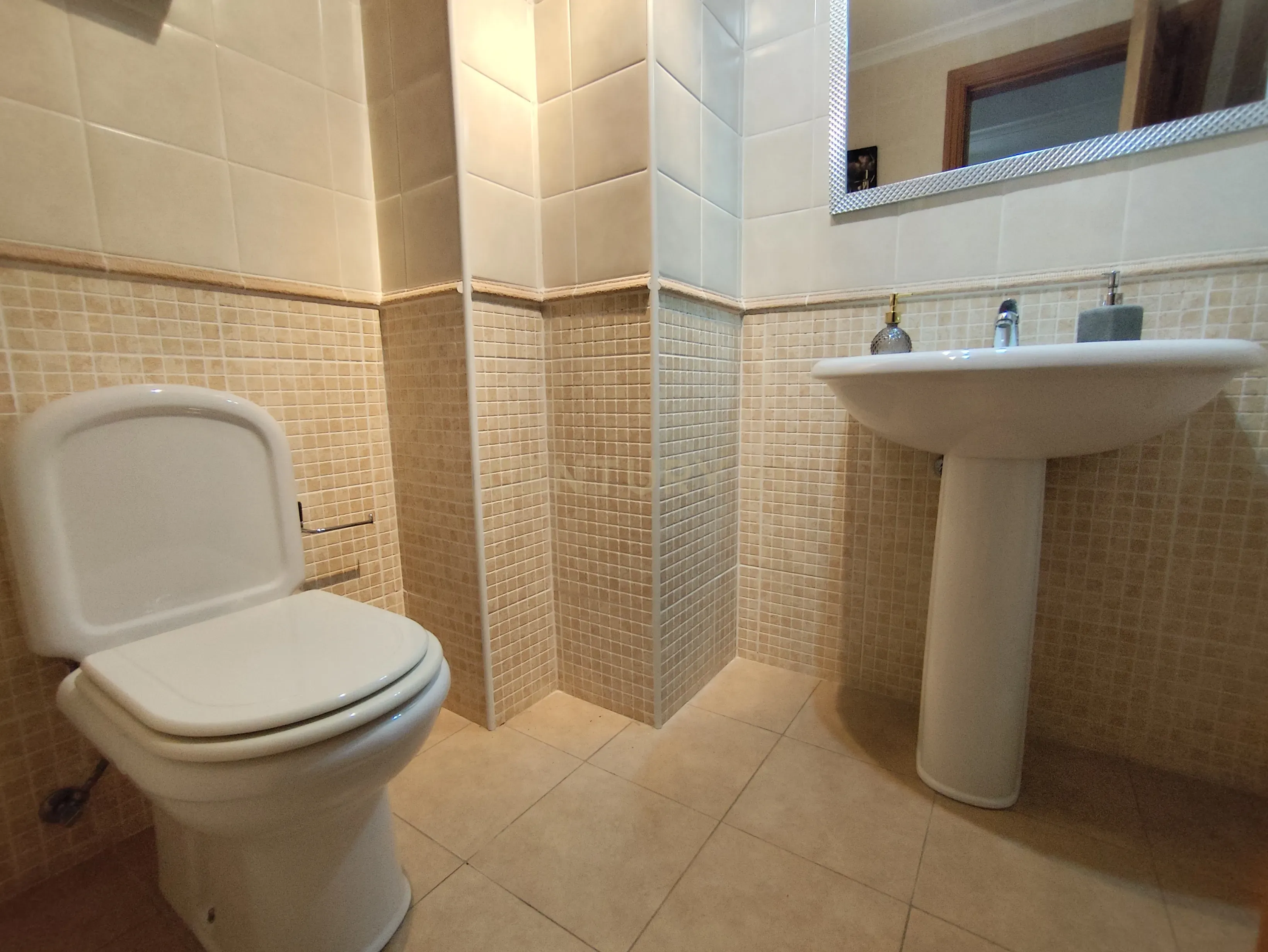 Fotografia 5 de Apartamento T3 no Último Piso | 3 Varandas, Suite e Garagem