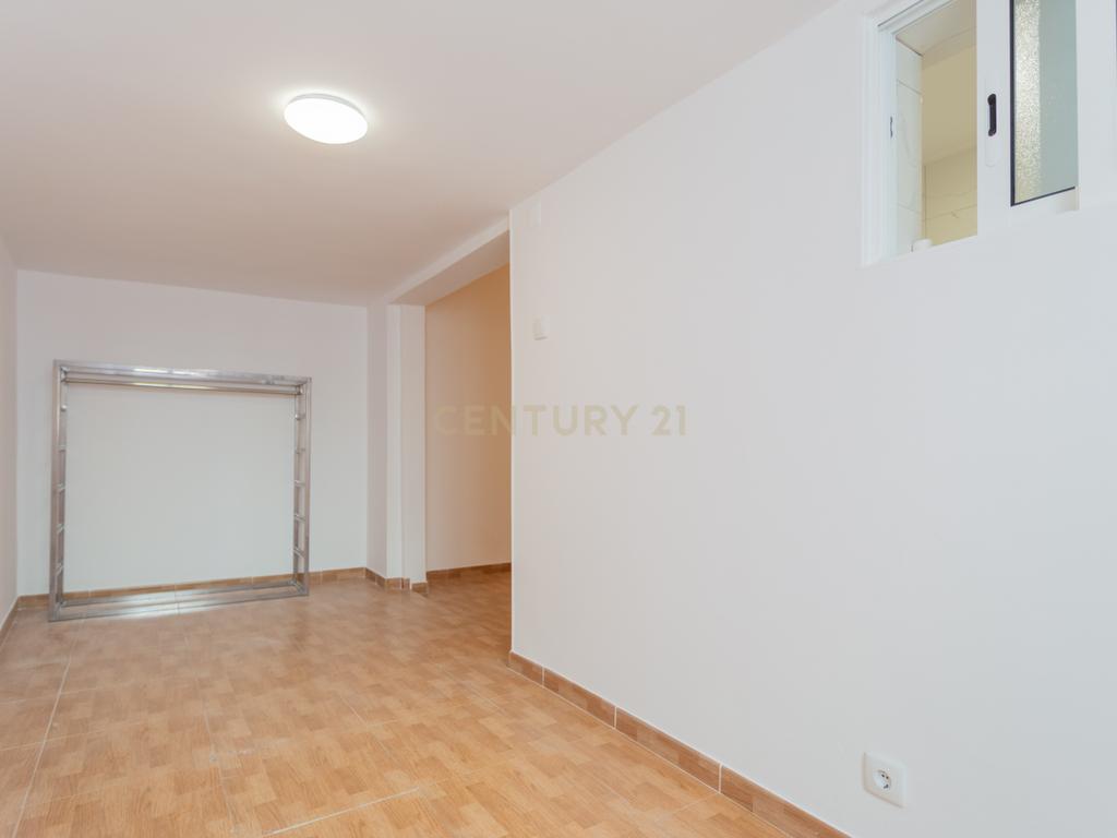 Apartamento T2  - 2 WC's - Almada Centro - Image 17