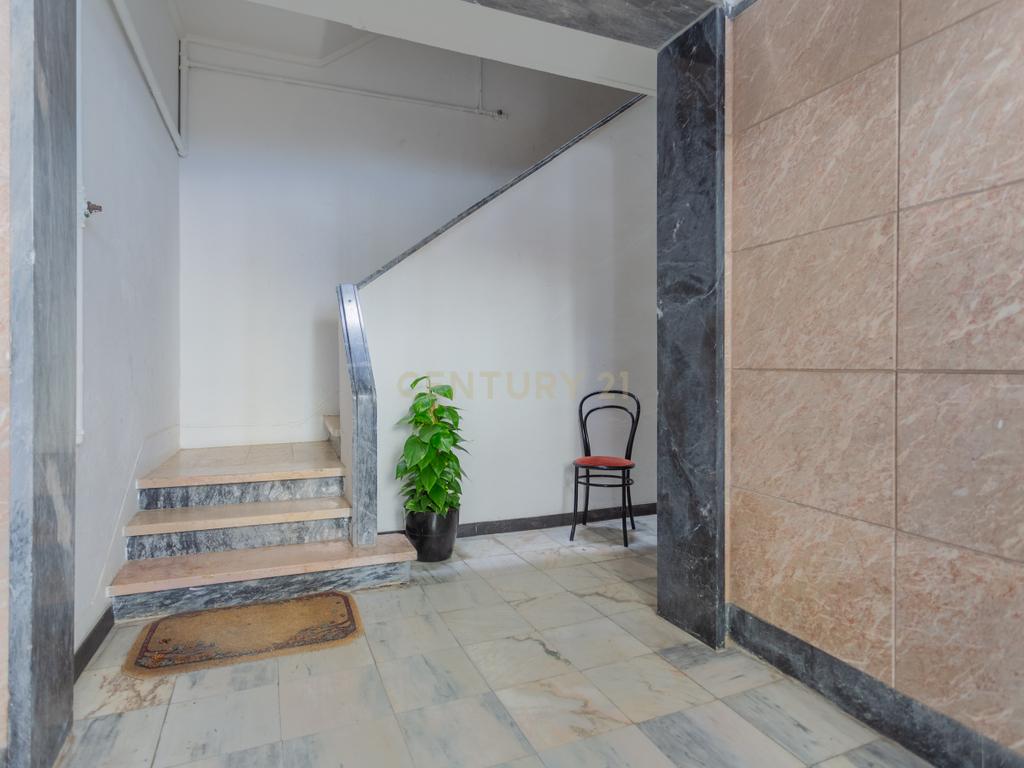 Apartamento T2  - 2 WC's - Almada Centro - Image 25