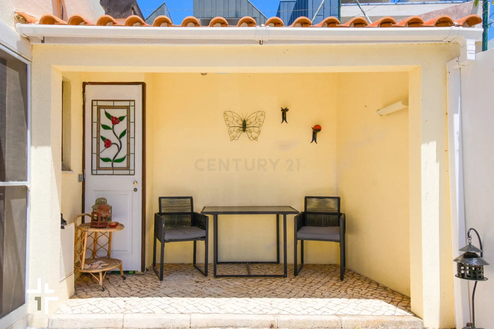 Fotografia 8 de Moradia T2 com Jardim e Alpendres Exclusivos | São Pedro do Estoril