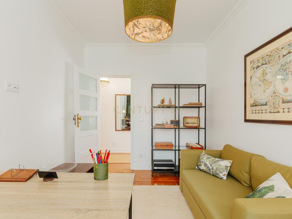 Apartamento T3+1 para Arrendar na Av de Roma completamente Mobilado I Equipado e com utensílios - Image 13
