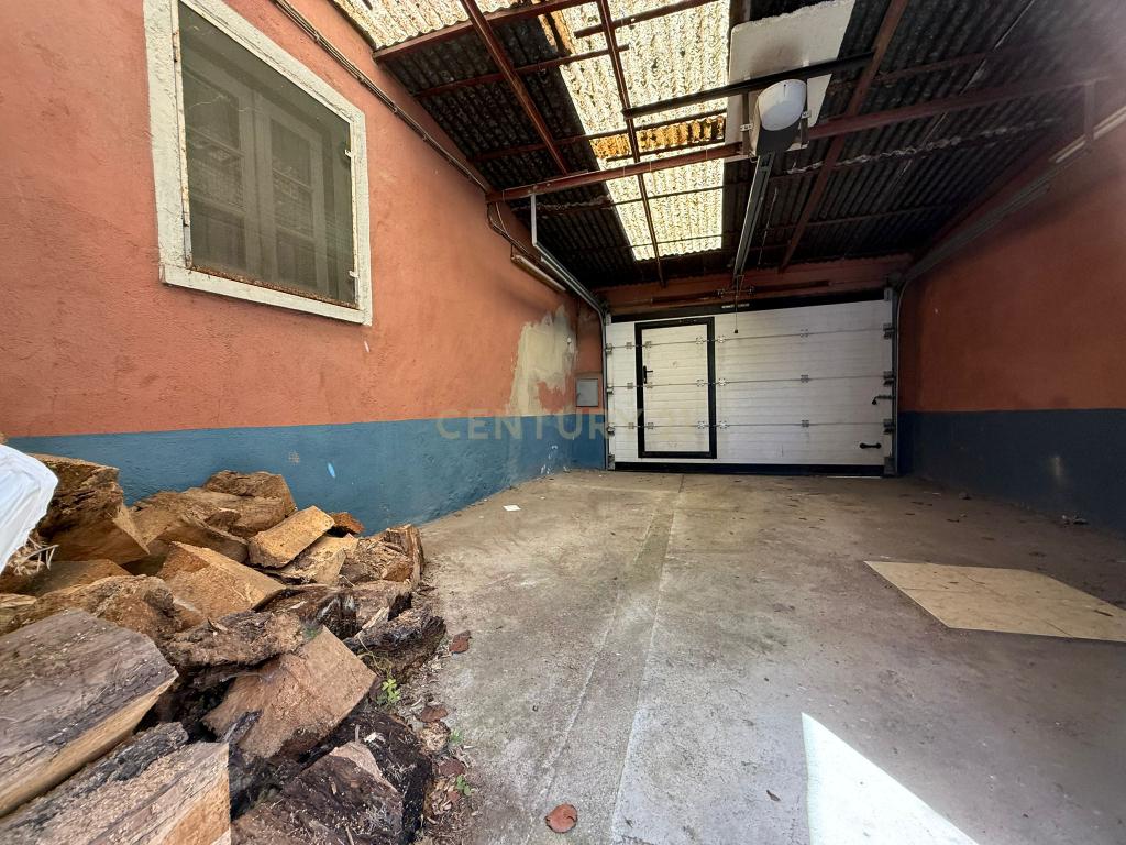 Moradias inseridas em terreno de 2400 m2 - Image 18