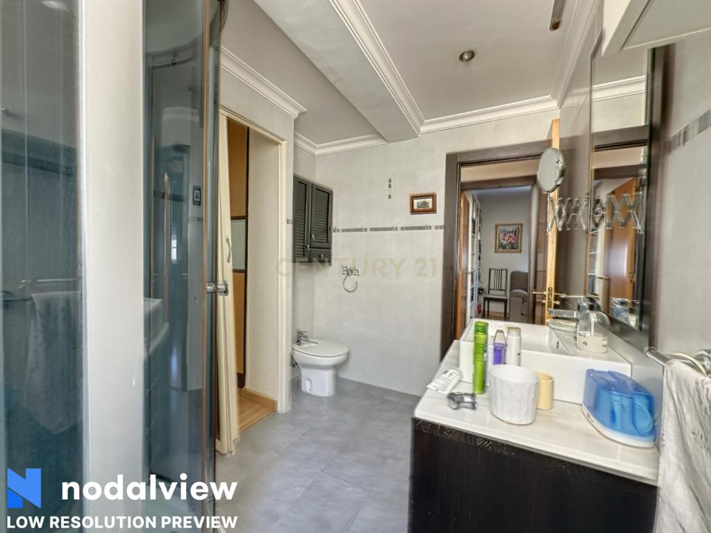 Oportunidade única em Camino de Suárez! Apartamento espaçoso, luminoso e pronto para morar - Image 15