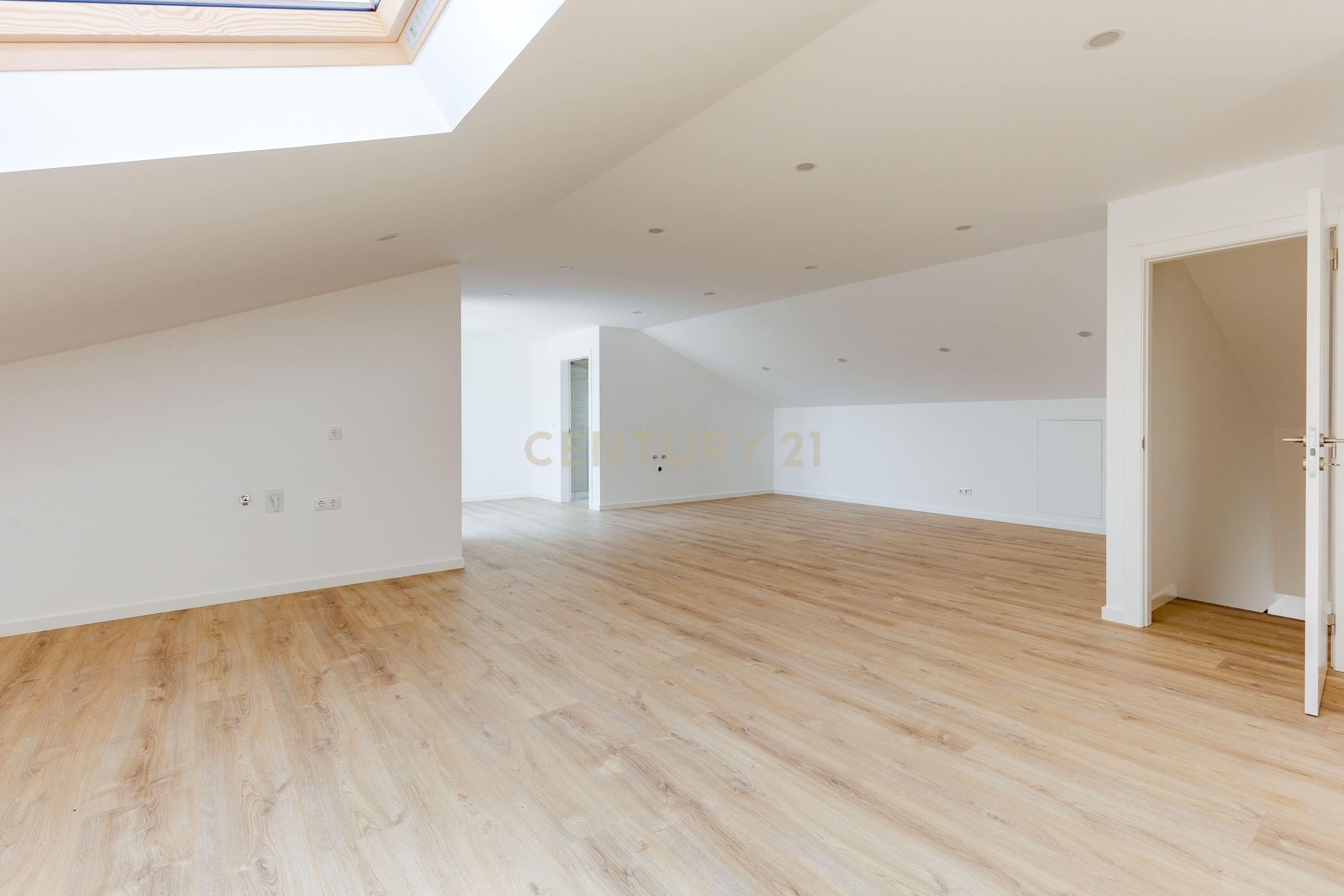 Fotografia 7 de Luxuoso Apartamento T3 duplex em Pombal, Leiria com Vista Privilegiada