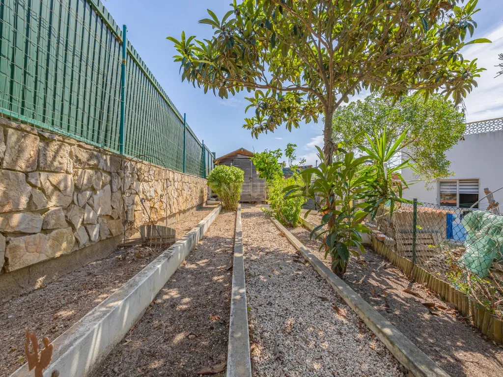 Moradia T3 com Jardim e Garagem em Sagres — Viva o Algarve ao Ritmo do Mar - Image 18