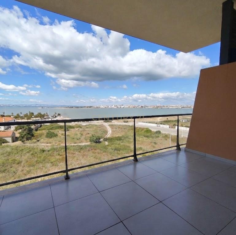 Fantástico T3, dois lugares de parqueamento e arrecadação - River Terraces, Seixal - Image 19