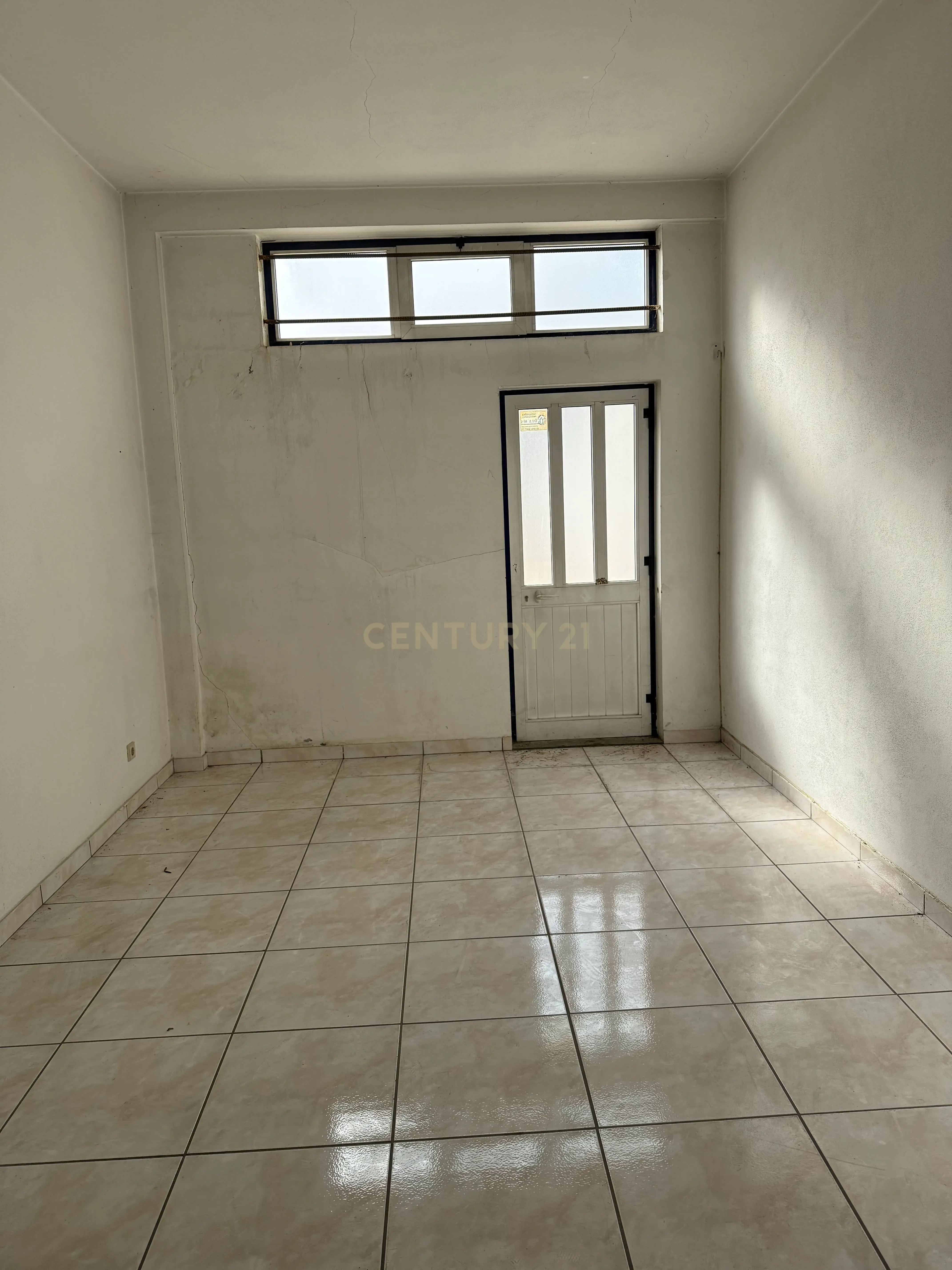 Fotografia 6 de ESPAÇO COMERCIAL , Vale D’Alvaro #BRAGANÇA